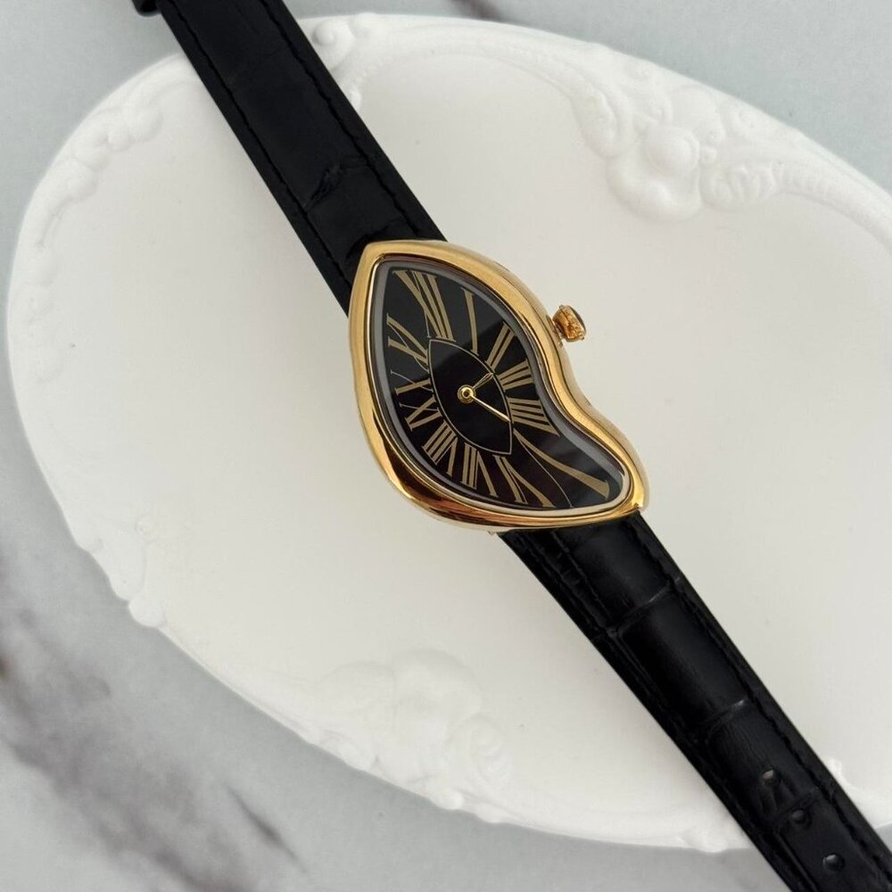 SKU0136 Retro Gold Black Women Asymmetrical Watch Bracelet +‎ gift bag
